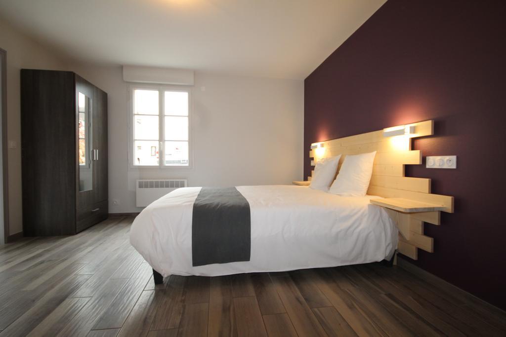 Logis Hotel Restaurant Auberge De La Cloche Le Theil-sur-Huisne Ngoại thất bức ảnh